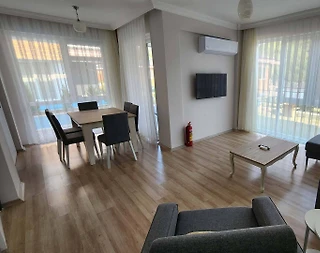 Dalaman Atakent'te Site İçerisinde, Özel Havuzlu, Şık Tasarımlı Villa - 5