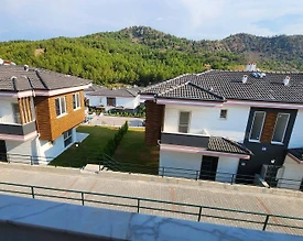Dalaman Atakent'te Nezih Konumda, Özel Havuzlu, Konforlu Villa - 2