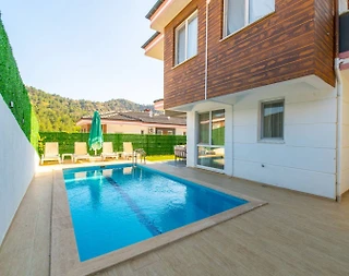 Dalaman Atakent'te Site İçerisinde, Özel ve Ortak Havuzlu, 3+1 Villa - 3