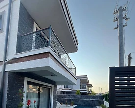 Dalaman Ege'de Geniş Ailelere Uygun, Özel Havuzlu, 4+1 Villa - 2