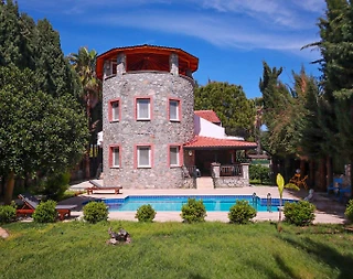 Dalaman Karaçalı'da Doğa İle İç İçe, Özel Havuzlu, Ferah Villa - 1