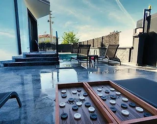 Muğla Dalaman'da Geniş Ailelere Uygun, Özel Havuzlu, Konforlu Villa - 3