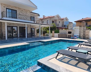 Ortaca Dalyan'da Merkezi Konumda, Özel Havuzlu, Ferah Villa - 2