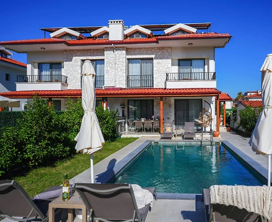 Ortaca Dalyan'da Kalabalık Ailelere Uygun, Özel Havuzlu, Geniş Villa - 1