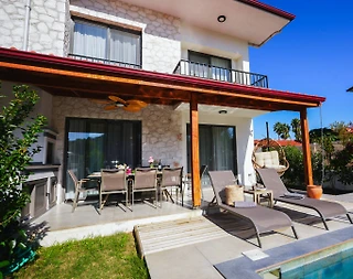 Ortaca Dalyan'da Kalabalık Ailelere Uygun, Özel Havuzlu, Geniş Villa - 4