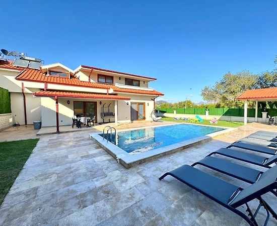 Ortaca Dalyan'da Huzurlu Doğada, Özel Havuzlu, Konforlu Villa - 1