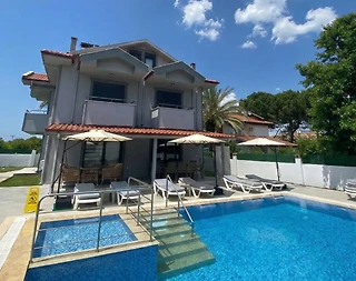 Ortaca Dalyan'da Sakin Konumda, Özel Havuzlu, 12 Kişilik Villa - 1