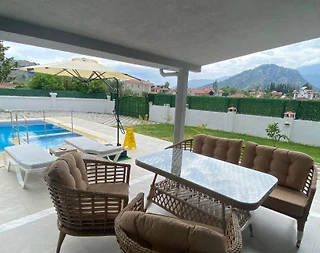 Ortaca Dalyan'da Sakin Konumda, Özel Havuzlu, 12 Kişilik Villa - 4