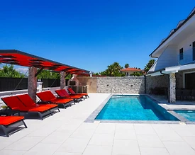 Ortaca Dalyan'da Sakin Konumda, Özel Havuzlu, İkiz Villa - 2