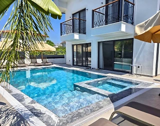 Ortaca Dalyan'da Merkeze Yakın, Özel Havuzlu, 12 Kişilik Villa - 2