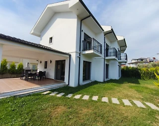 Ortaca Dalyan'da Modern Tasarımlı, Özel Havuzlu, Kiralık Villa - 2