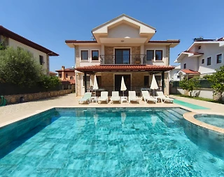 Ortaca Dalyan'da Kalabalık Ailelere Uygun, Özel Havuzlu, Modern Villa - 1