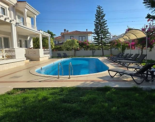 Ortaca Dalyan'da Modern Tasarımlı, Özel Havuzlu, Bahçeli Villa - 2