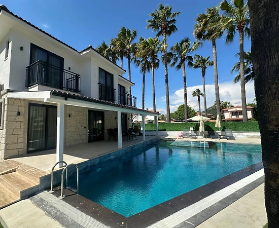 Ortaca Dalyan'da Yemyeşil Doğada, Özel Havuzlu, Modern Villa - 1