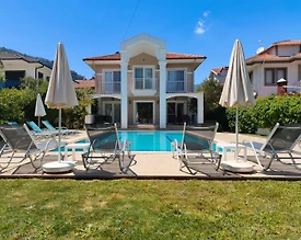 Dalyan'da Sakin Konumda, Özel Havuz ve Bahçeli, Kiralık Villa - 2