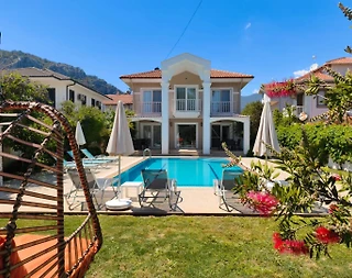Dalyan'da Sakin Konumda, Özel Havuz ve Bahçeli, Kiralık Villa - 2