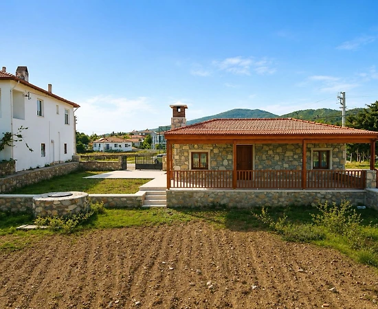 Datça Kızlan'da Sakin Konumda, Modern Tasarımlı, 1+1 Müstakil Ev - 1