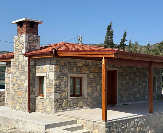 Datça Kızlan'da Sakin Konumda, Modern Tasarımlı, 1+1 Müstakil Ev - 1