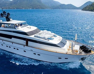 Datça'nın Serin Sularında, Kalabalık Ailelere Uygun, Lüks Motoryat - 1