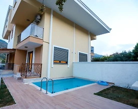 Marmaris İçmeler'de Denize Yakın, Özel Havuzlu, Konforlu Villa - 2
