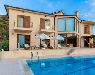 Kaş Andifli'de Enfes Deniz Manzaralı, Olimpik Havuzlu, Kiralık Villa - 3