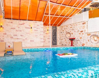 Kaş İslamlar'da Deniz Manzaralı, Özel Havuzlu, Jakuzili Villa - 2