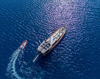 Marmaris'in Serin Sularında, 5 Kabinli, 10 Kişilik Gulet - 2