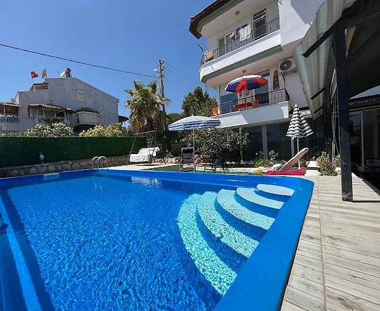 Antalya Demre'de Enfes Deniz Manzaralı, Özel Havuzlu, Konforlu Villa - 1