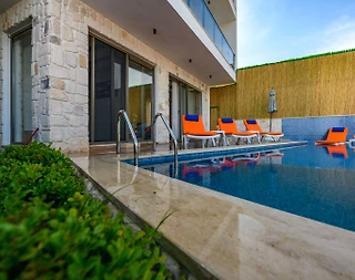 Demre Karabucak'ta Doğa Manzaralı, Kapalı Havuzlu, Ferah Villa - 3