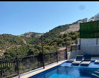 Demre Karabucak'ta Merkeze Yakın Konumda, Özel Havuzlu, Şık Villa - 4