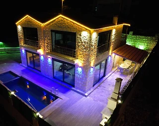Demre Karabucak'ta Sakin Konumda, Özel Havuzlu, Taş Villa - 2