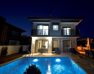 Antalya Demre'de Geniş Ailelere Uygun, Özel Havuzlu, Konforlu Villa - 3