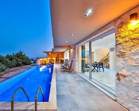 Antalya Demre'de Plaja Yakın, Özel Havuzlu, Saunalı ve Hamamlı Villa - 3