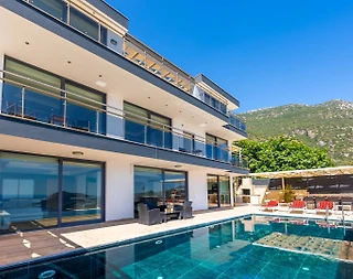 Kaş İslamlar'da Göz Alıcı Deniz Manzaralı, Özel Havuzlu, Kiralık Villa - 3