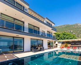 Kaş İslamlar'da Göz Alıcı Deniz Manzaralı, Özel Havuzlu, Kiralık Villa - 3