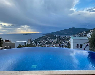 Kaş Kalkan'da Yeşillikler Arasında, Özel Havuzlu, Lüks Villa - 4