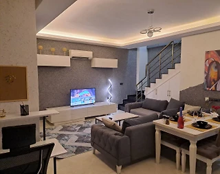 Alanya Kestel'de Geniş Ailelere Uygun, Ortak Havuzlu, Modern Dubleks Daire - 1