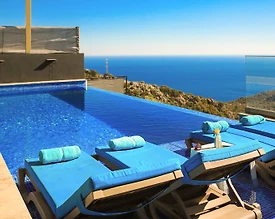 Kaş Bezirgan'da Deniz Manzaralı, Sonsuzluk Havuzlu, Modern Villa - 3