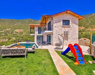 Kaş Gökçeören'de Göz Alıcı Deniz Manzaralı, Özel Havuzlu, 2+1 Villa - 1