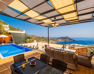 Kaş İslamlar'da Enfes Deniz Manzaralı, Özel Havuzlu, Balayı Villası - 1