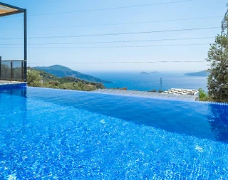 Kaş Bezirgan'da Eşsiz Deniz Manzaralı, Özel Havuzlu, Modern Villa - 1