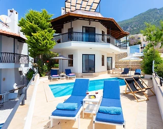 Kaş Kalkan'da Sakin Konumda, Özel Havuzlu, Konforlu Villa - 1