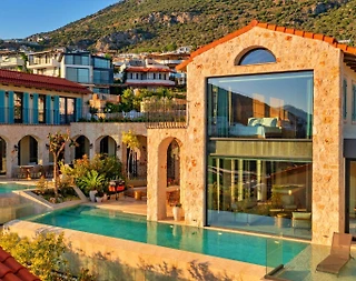 Kaş Kalkan'da İhtişamlı Deniz Manzaralı, Özel Havuzlu, Kiralık Villa - 1