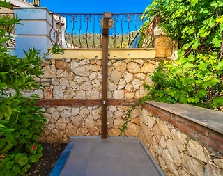 Kaş Kalkan'da Büyük Aile Gruplarına Uygun, Özel Havuzlu, Şık Villa - 4