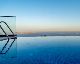 Antalya Kaş'ta Geniş Ailelere Uygun, Sonsuzluk Havuzlu, Lüks Villa - 3