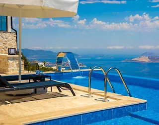 Kaş Gökçeören'de Göz Alıcı Deniz Manzaralı, Özel Havuzlu, Lüks Villa - 4