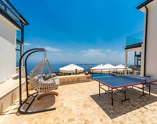 Kaş Gökçeören'de Göz Alıcı Deniz Manzaralı, Özel Havuzlu, Lüks Villa - 5