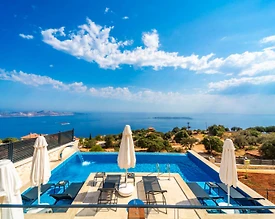 Kaş Gökçeören'de Enfes Deniz Manzaralı, Özel Havuzlu, Kiralık Villa - 2