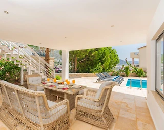 Kaş Kalkan'da Merkezi Konumda, Özel Havuzlu, Modern Villa - 5