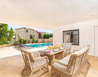 Kaş Kalkan'da Merkezi Konumda, Özel Havuzlu, Modern Villa - 4